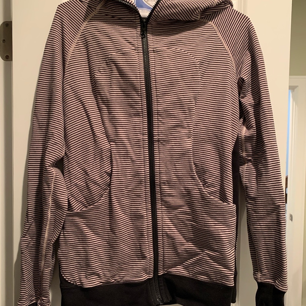 Lululemon zip up sweatshirt